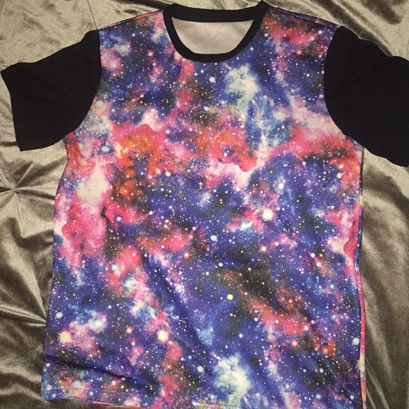 Galaxy T-Shirt - Picture 1 of 3